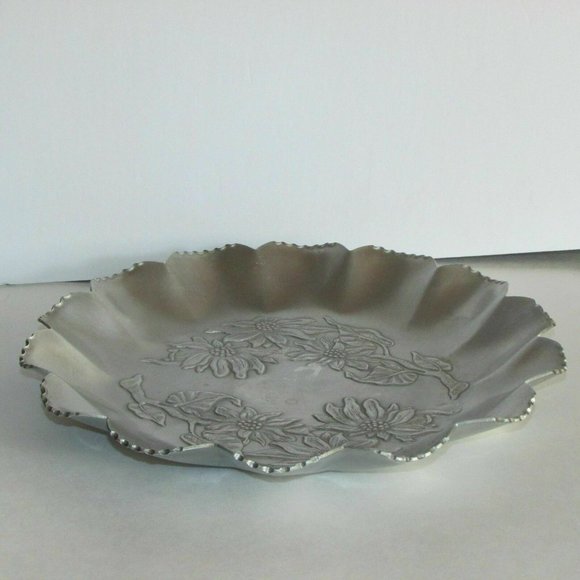 Round Aluminum Tray Shallow Bowl FABER & SLEVIN Poinsettia Flowers Mid-century - Picture 2 of 8